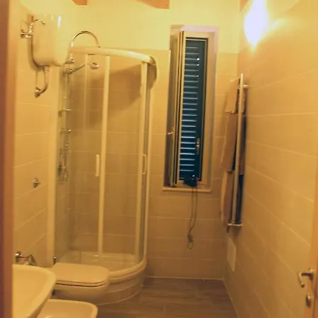 Frühstückspension Scotillo 1950 2*