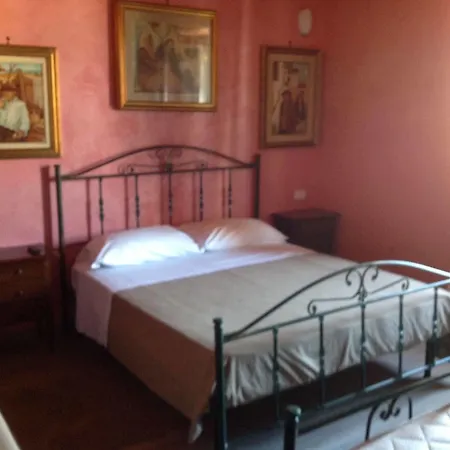 Bed & Breakfast Scotillo 1950 2*